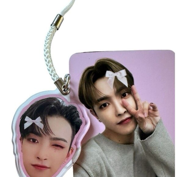 Ateez HONGJOONG Keychain Phone Light Stick Face Charm kpop atiny kawaii merch - Picture 2 of 2
